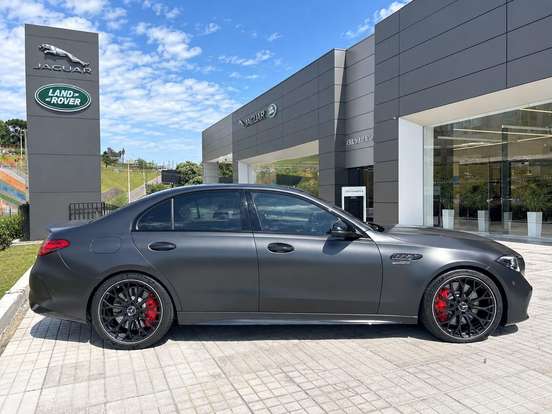 MERCEDES-BENZ-C 63 AMG-2024