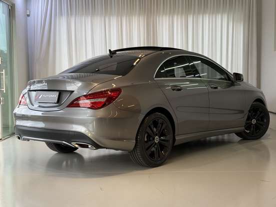 MERCEDES-BENZ-CLA 200-2018