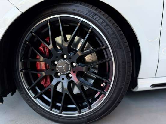 MERCEDES-BENZ-CLA 45 AMG-2.0 CGI GASOLINA 4MATIC SPEEDSHIFT MERCEDES-BENZ-CLA 45 AMG-2017