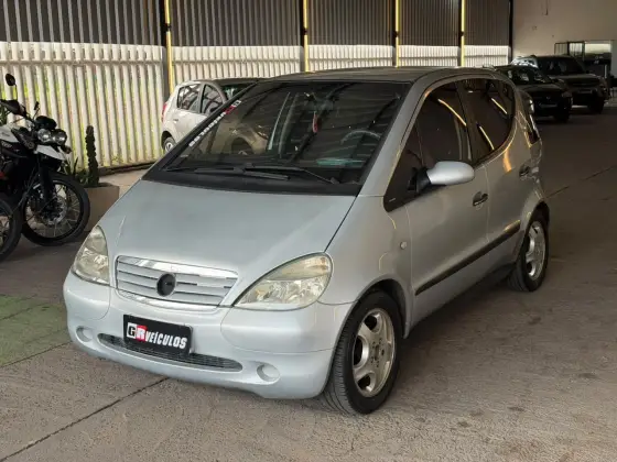 MERCEDES-BENZ CLASSE A 1.9 190 AVANTGARDE GASOLINA 4P MANUAL
