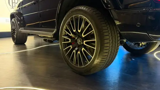 MERCEDES-BENZ-G 63 AMG-2025