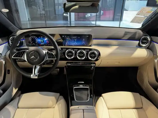 MERCEDES-BENZ-GLA 200-1.3 MHEV PROGRESSIVE 7G-DCT MERCEDES-BENZ-GLA 200-2026