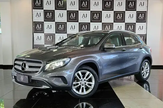 MERCEDES-BENZ-GLA 200-1.6 CGI ADVANCE 16V TURBO FLEX 4P AUTOMÁTICO MERCEDES-BENZ-GLA 200-2016