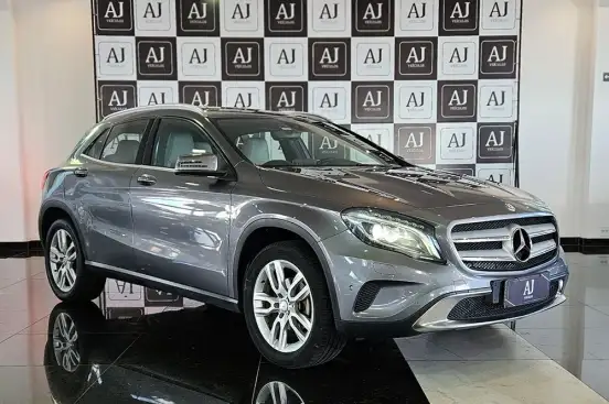 MERCEDES-BENZ-GLA 200-1.6 CGI ADVANCE 16V TURBO FLEX 4P AUTOMÁTICO MERCEDES-BENZ-GLA 200-2016