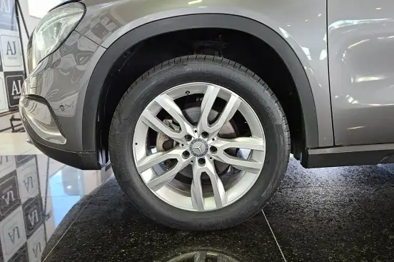 MERCEDES-BENZ-GLA 200-1.6 CGI ADVANCE 16V TURBO FLEX 4P AUTOMÁTICO MERCEDES-BENZ-GLA 200-2016