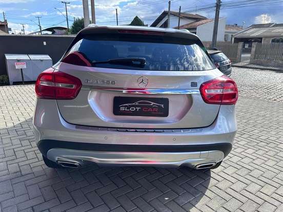 MERCEDES-BENZ-GLA 200-1.6 CGI ADVANCE 16V TURBO FLEX 4P AUTOMÁTICO MERCEDES-BENZ-GLA 200-2016