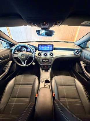 MERCEDES-BENZ-GLA 200-2015