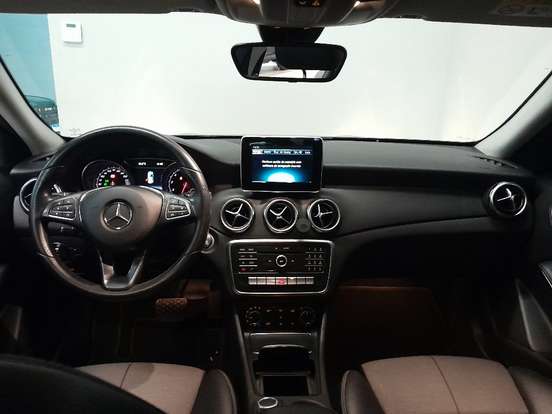MERCEDES-BENZ-GLA 200-1.6 CGI FLEX STYLE 7G-DCT MERCEDES-BENZ-GLA 200-2018