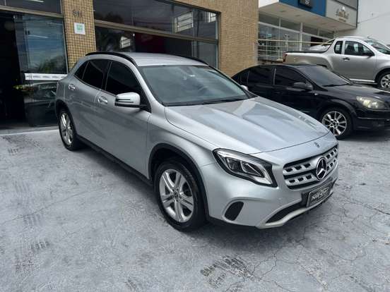MERCEDES-BENZ-GLA 200-1.6 CGI FLEX STYLE 7G-DCT MERCEDES-BENZ-GLA 200-2019