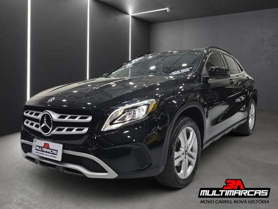 MERCEDES-BENZ-GLA 200-2019