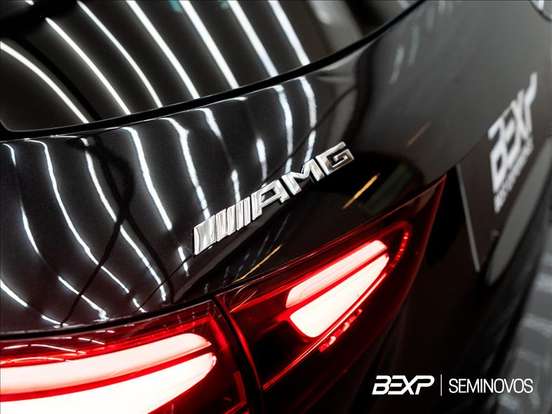 MERCEDES-BENZ-GLA 35 AMG-2.0 MHEV 4MATIC SPEEDSHIFT MERCEDES-BENZ-GLA 35 AMG-2024