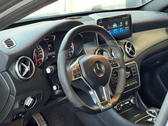 MERCEDES-BENZ-GLA 45 AMG-2015