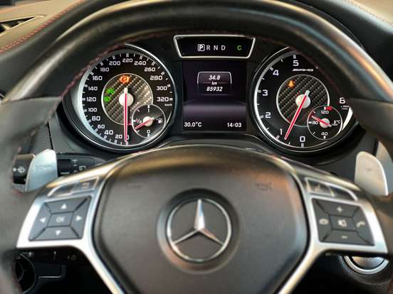 MERCEDES-BENZ-GLA 45 AMG-2.0 16V TURBO GASOLINA 4P AUTOMÁTICO MERCEDES-BENZ-GLA 45 AMG-2015