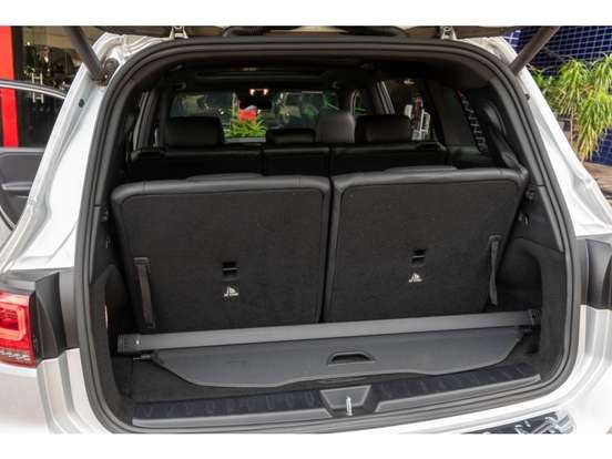 MERCEDES-BENZ-GLB 200-2020