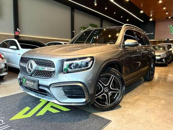 MERCEDES-BENZ GLB 220 2.0 MHEV AMG LINE 4MATIC 8G-DCT
