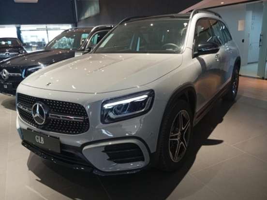 MERCEDES-BENZ-GLB 220-2.0 MHEV NIGHT EDITION 4MATIC 8G-DCT MERCEDES-BENZ-GLB 220-2026