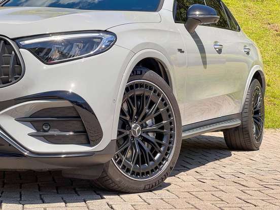 MERCEDES-BENZ-GLC 43 AMG-2.0 MHEV COUPÉ 4MATIC SPEEDSHIFT MERCEDES-BENZ-GLC 43 AMG-2025