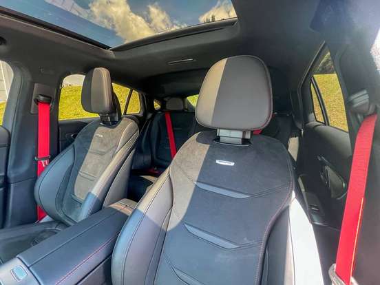 MERCEDES-BENZ-GLC 43 AMG-2025