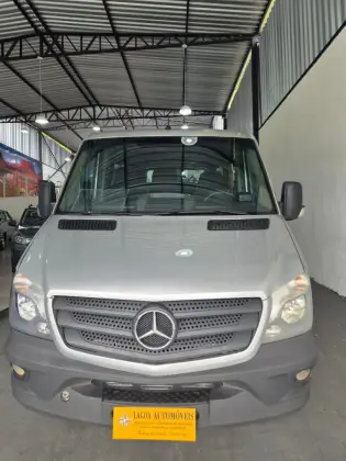 MERCEDES-BENZ SPRINTER 2.2 CDI DIESEL FURGÃO 415 MANUAL