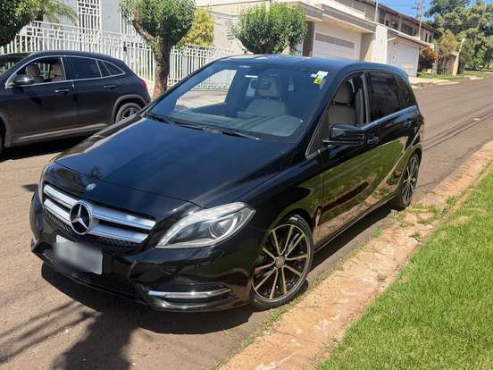 MERCEDES-BENZ-B 200-2014