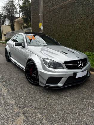 MERCEDES-BENZ C 63 AMG 6.2 V8 GASOLINA COUPÉ MCT