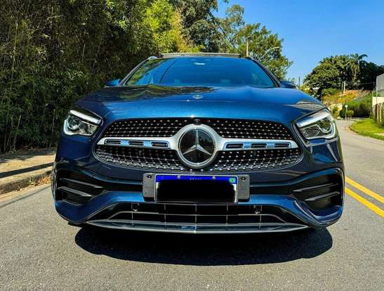 MERCEDES-BENZ-GLA 200-2020