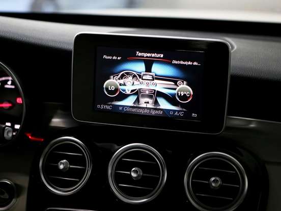 MERCEDES-BENZ-GLC 250-2017