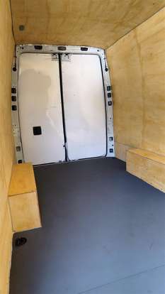 MERCEDES-BENZ-SPRINTER-2020
