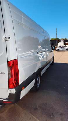 MERCEDES-BENZ-SPRINTER-2020