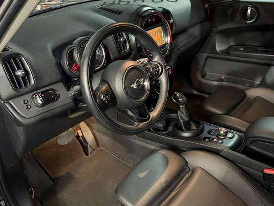 MINI-COOPER-1.5 12V TURBO GASOLINA 2P AUTOMÁTICO MINI-COOPER-2017