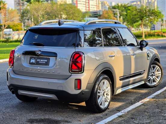 MINI-COUNTRYMAN-2023