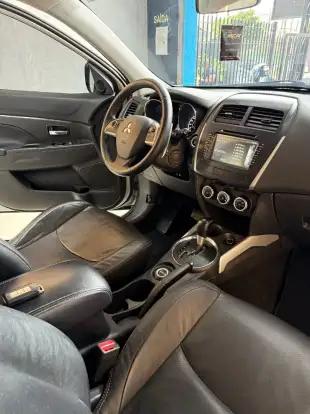 MITSUBISHI-ASX-2014