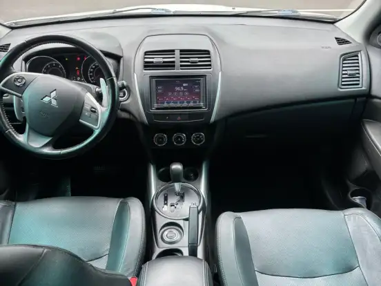 MITSUBISHI-ASX-2.0 AWD 16V FLEX 4P AUTOMÁTICO MITSUBISHI-ASX-2017