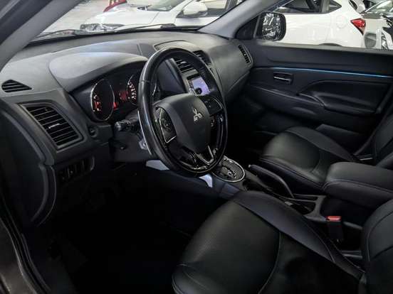 MITSUBISHI-ASX-2017