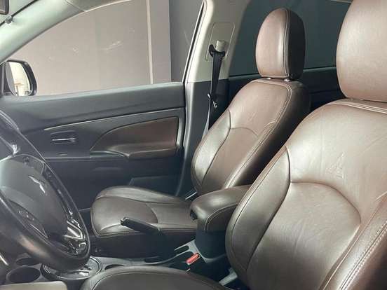 MITSUBISHI-ASX-2018