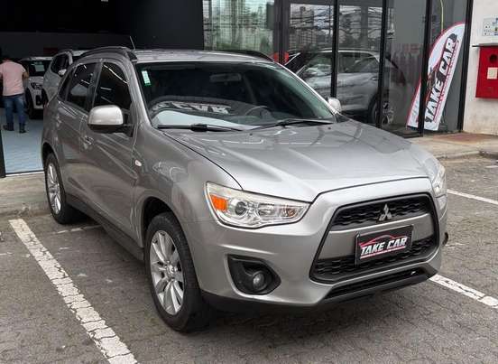 MITSUBISHI-ASX-2016