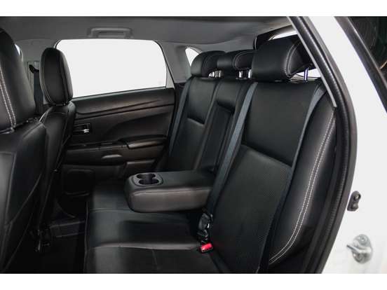 MITSUBISHI-ASX-2015