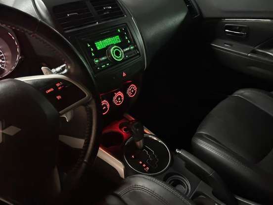 MITSUBISHI-ASX-2013