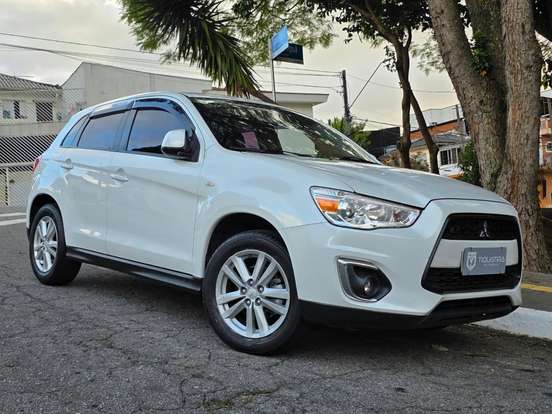 MITSUBISHI-ASX-2013