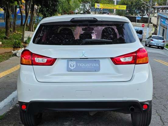 MITSUBISHI-ASX-2013