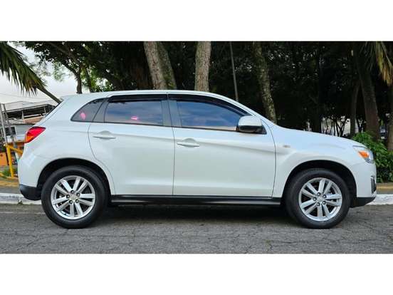MITSUBISHI-ASX-2013