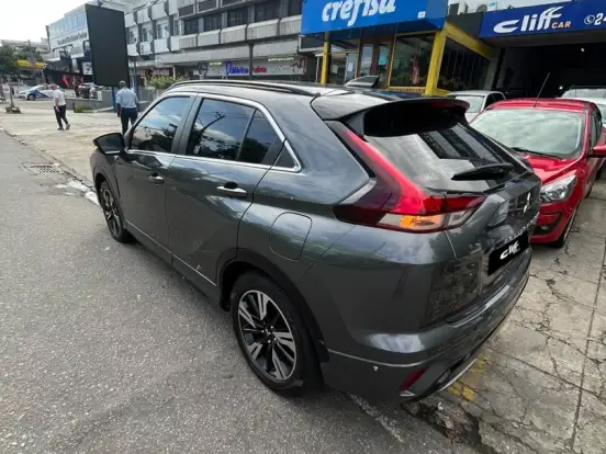 MITSUBISHI-ECLIPSE CROSS-1.5 MIVEC TURBO GASOLINA HPE-S S-AWC CVT MITSUBISHI-ECLIPSE CROSS-2023