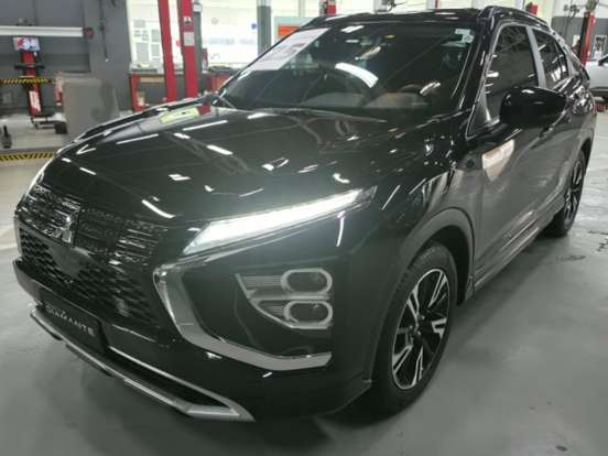 MITSUBISHI-ECLIPSE CROSS-1.5 MIVEC TURBO GASOLINA HPE CVT MITSUBISHI-ECLIPSE CROSS-2024