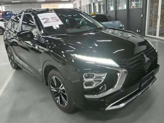 MITSUBISHI-ECLIPSE CROSS-1.5 MIVEC TURBO GASOLINA HPE CVT MITSUBISHI-ECLIPSE CROSS-2024
