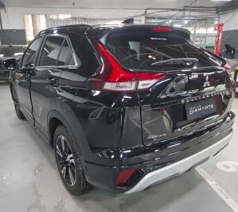 MITSUBISHI-ECLIPSE CROSS-2024