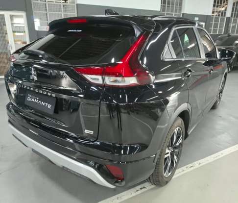 MITSUBISHI-ECLIPSE CROSS-1.5 MIVEC TURBO GASOLINA HPE CVT MITSUBISHI-ECLIPSE CROSS-2024