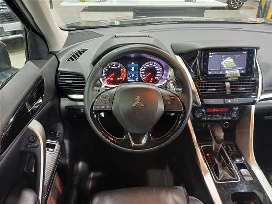 MITSUBISHI-ECLIPSE CROSS-1.5 MIVEC TURBO GASOLINA HPE CVT MITSUBISHI-ECLIPSE CROSS-2023