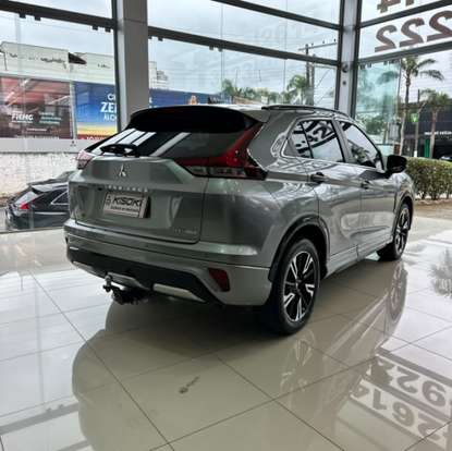 MITSUBISHI-ECLIPSE CROSS-2024