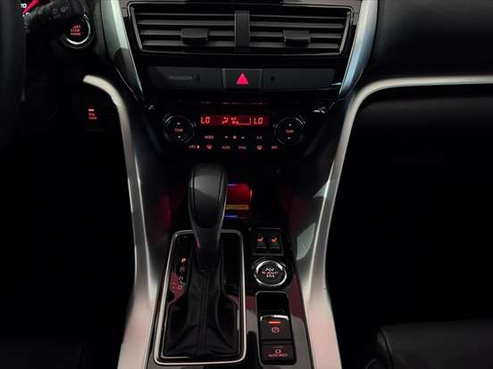 MITSUBISHI-ECLIPSE CROSS-2025