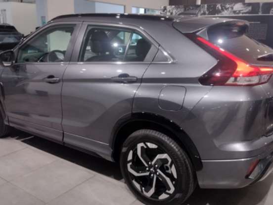 MITSUBISHI-ECLIPSE CROSS-1.5 MIVEC TURBO GASOLINA HPE-S S-AWC CVT MITSUBISHI-ECLIPSE CROSS-2025